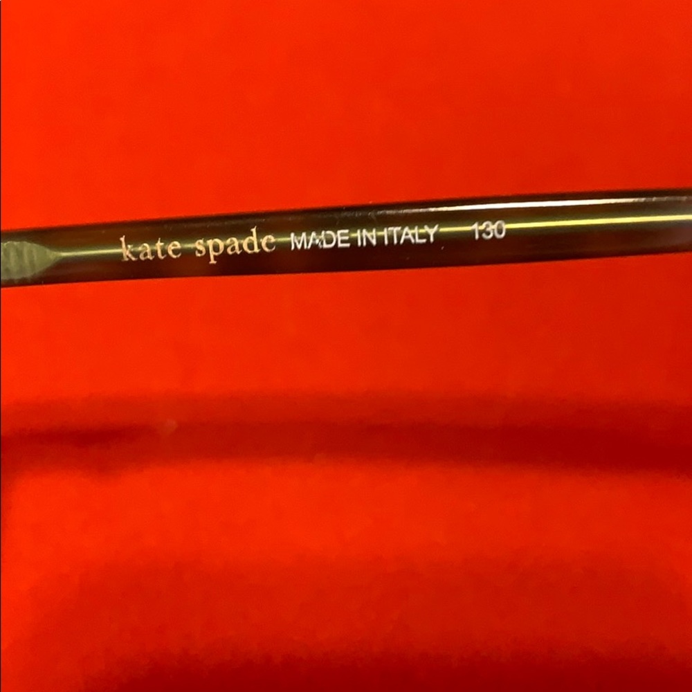 Kate Spade Glass Frame & Case - Picture 3 of 4